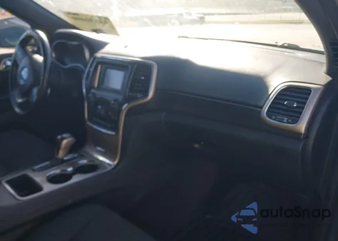 2016 Jeep Grand Cherokee Laredo из США, поврежденный, VIN 1C4RJFAG2GC317774